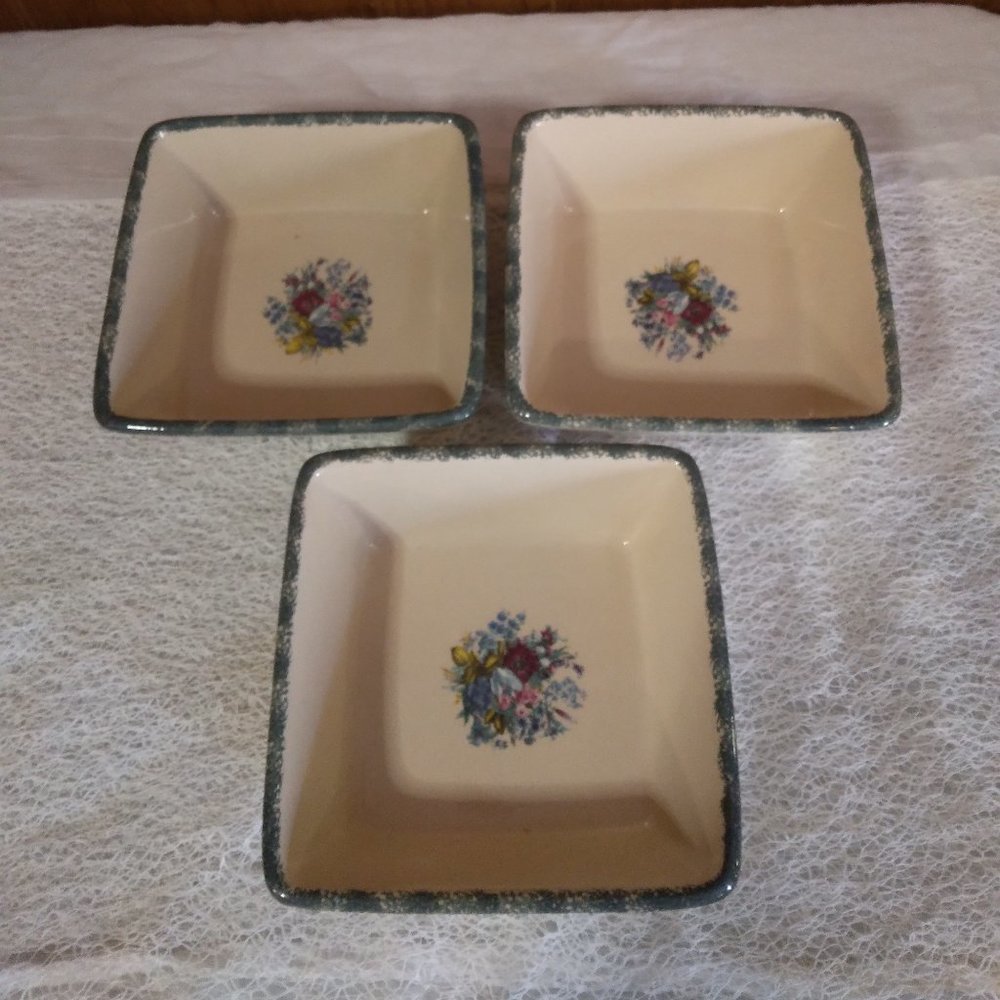 Stone Ware Floral 3 Piece Square Serving Dishes